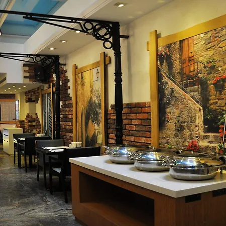 Pera Tulip & 4* Provincia di Istanbul