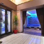 Pera Tulip Hotel&spa Hotel