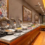 Hotel Pera Tulip Hotel&spa 4*