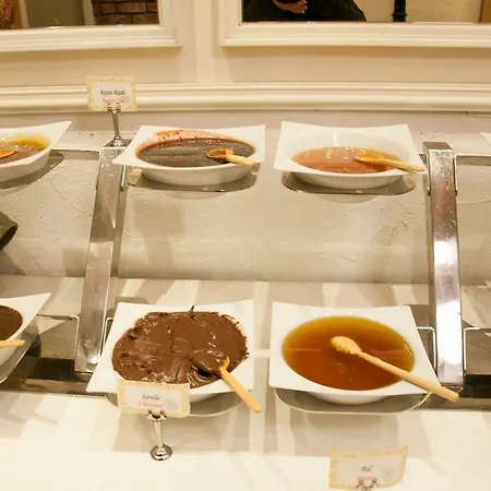 Pera Tulip & Istambul