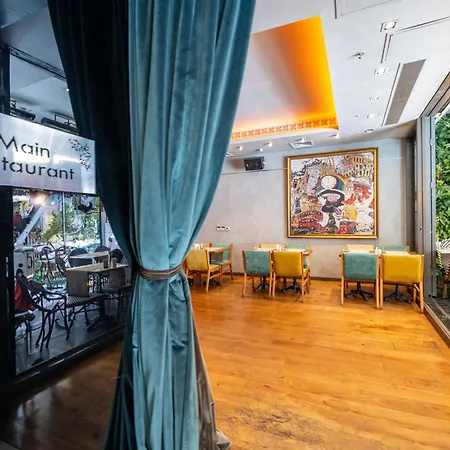 Pera Tulip Hotel&spa 4*