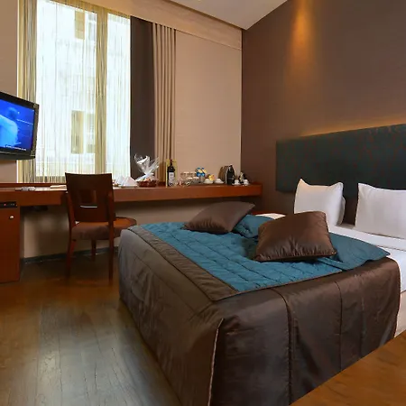 Pera Tulip & Hotel Istambul