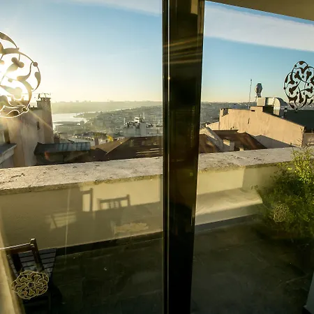 Hotel Pera Tulip Hotel&spa 4*