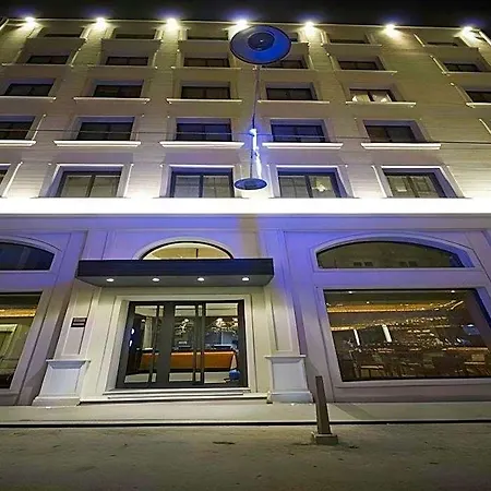 Pera Tulip & Hotel