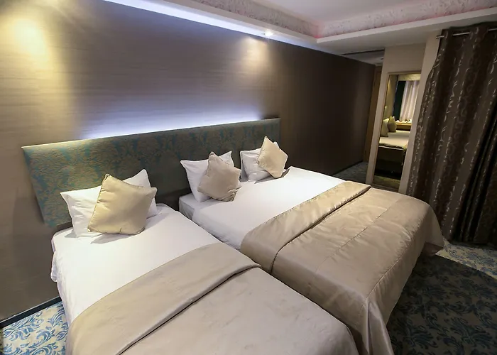 فندق Pera Tulip &