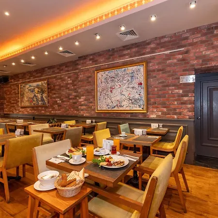 Pera Tulip & 4* Istanbul