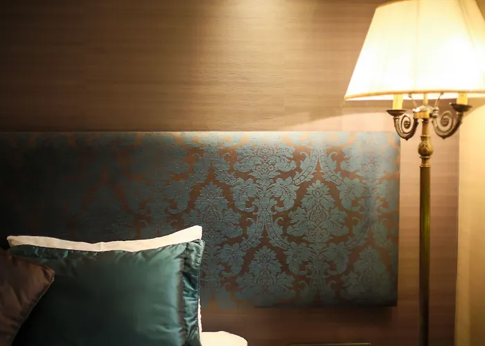 Pera Tulip & Отель Стамбул